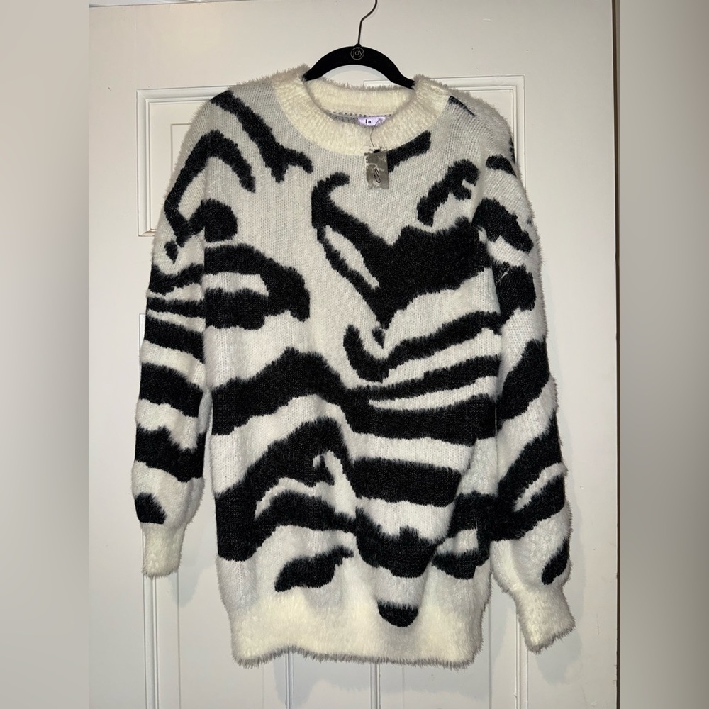 Monochrome Zebra Pattern Crew Neck Sweater